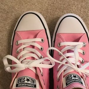 Women’s converse